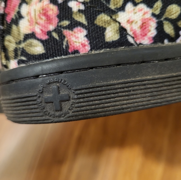 Dr. MARTENS etty ankle boot - Picture 8 of 10